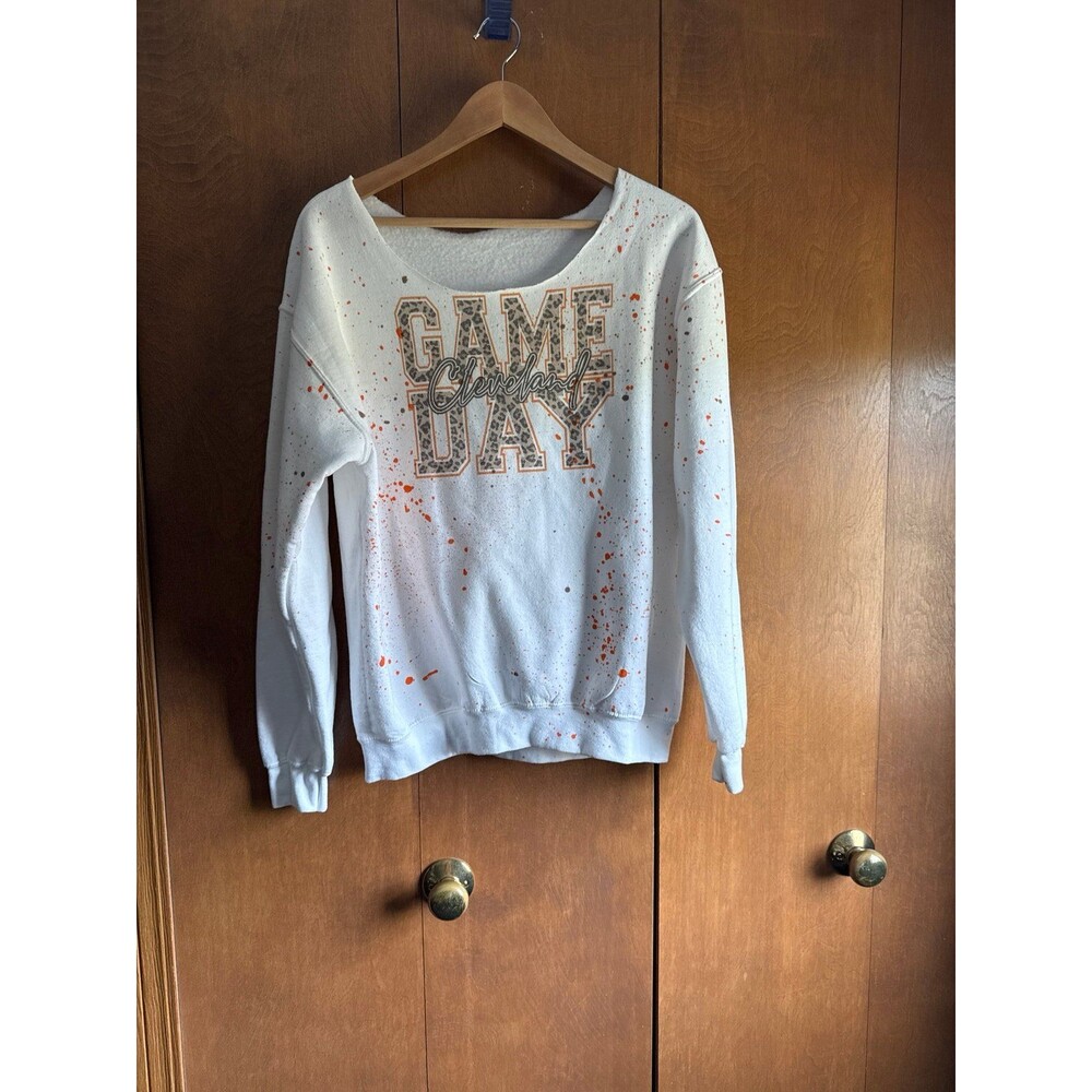 Women’s sweatshirt